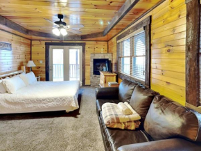 Pine Tree Lodge